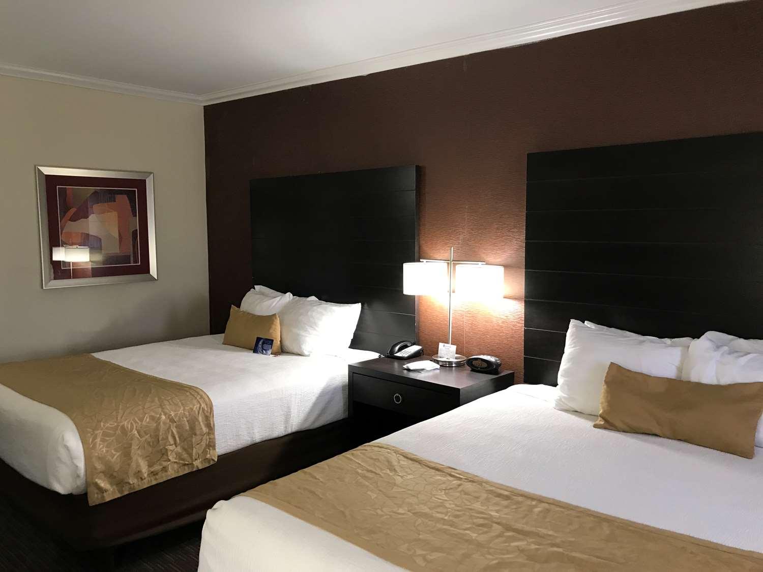 เบสต์ เวสเทิร์น ยูมา มอลล์ โฮเทล แอนด์ สวีท Hotel ภายนอก รูปภาพ